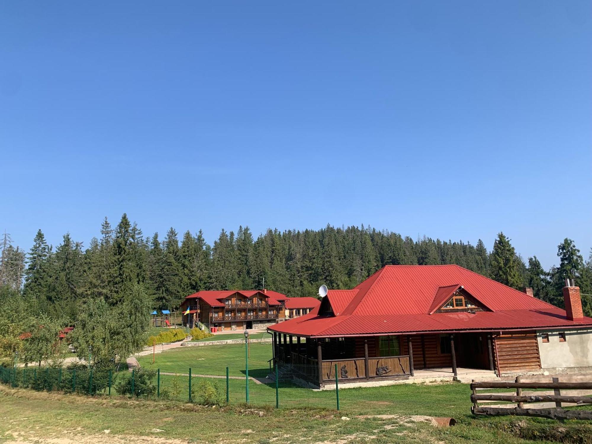 Baza Vidpochynku Ilz Villa Slavske Exterior photo